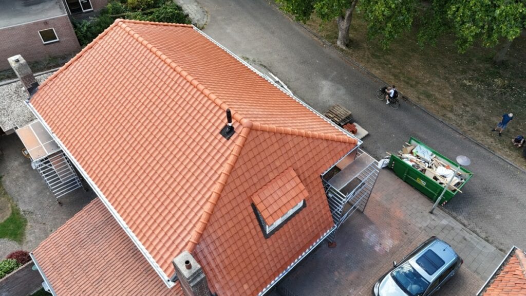 Complete dakrenovatie in Tegelen