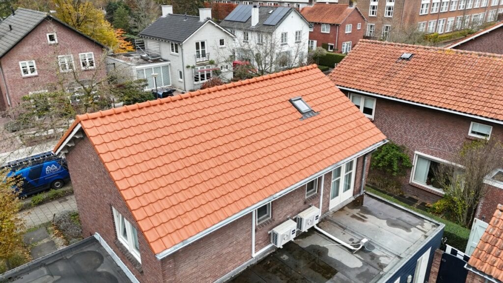 Complete dakrenovatie in Waalwijk